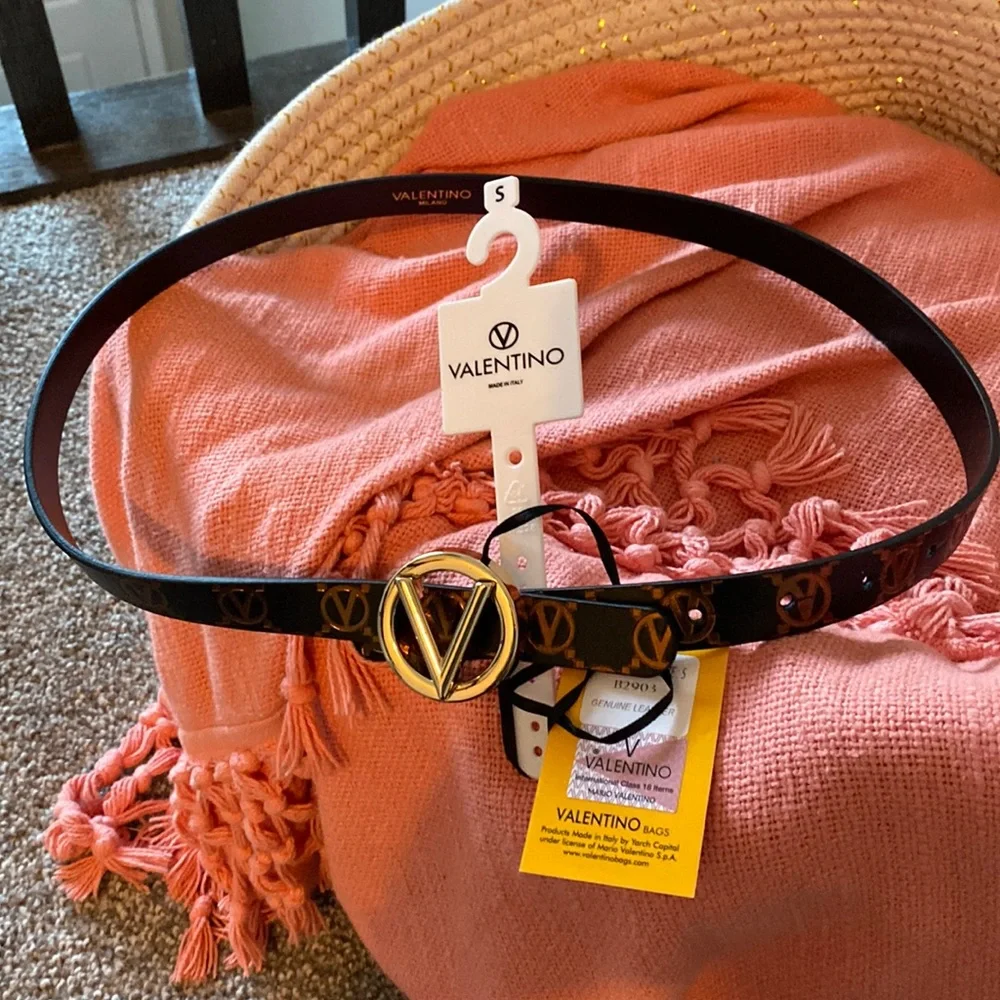 NWT VALENTINO BY MARIO VALENTINO Baby Monogram Logo Leather Belt - Picture 2 of 11